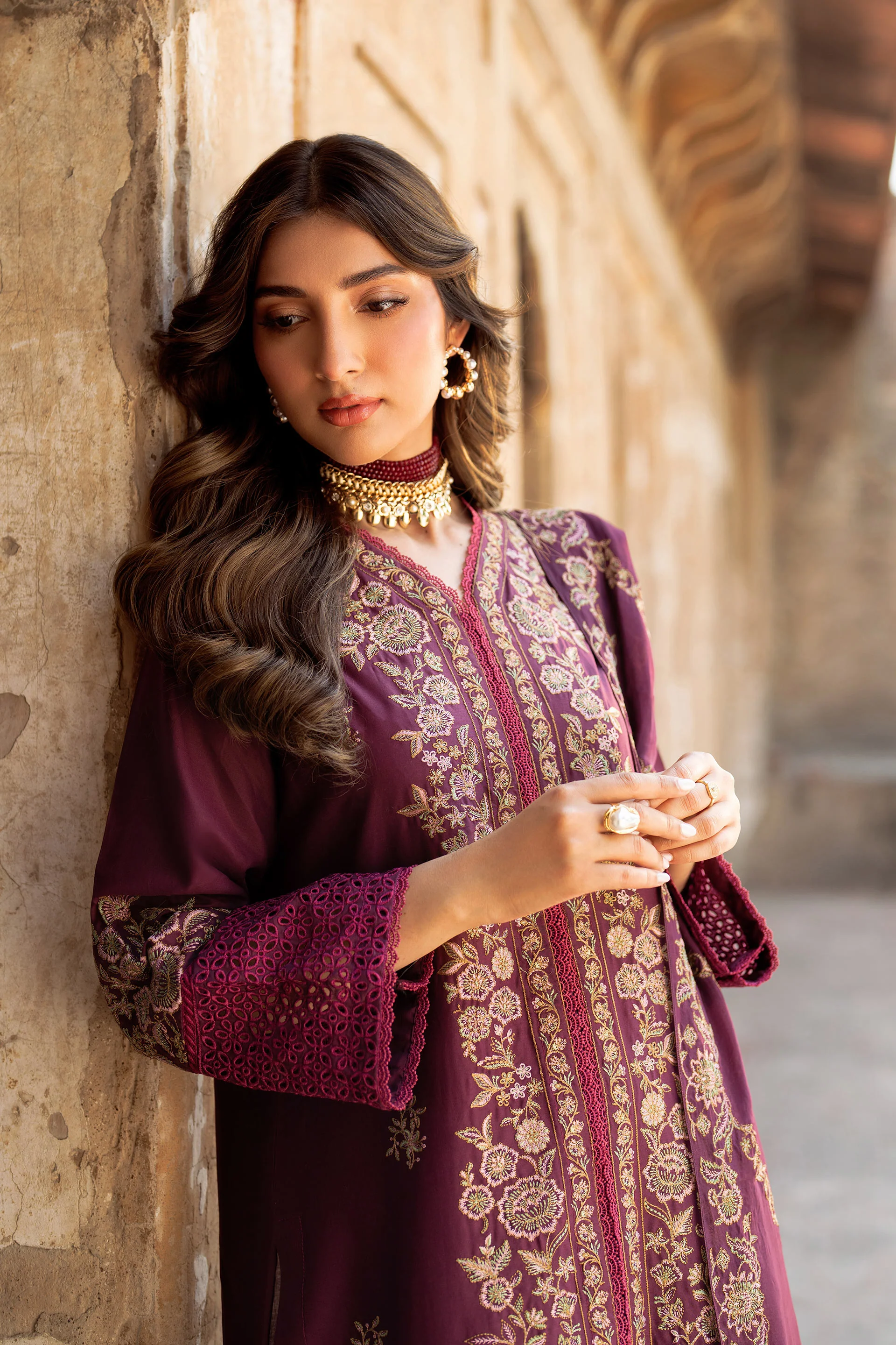 Almas - Image 8