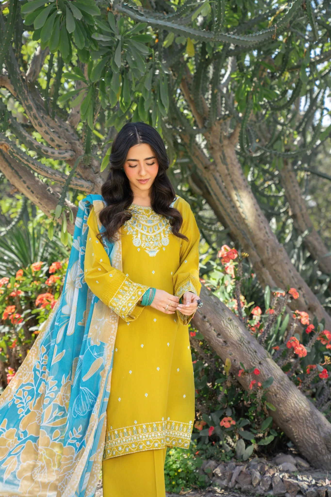 Golden Glow - Image 6